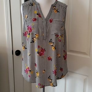 Torrid Sleeveless Blouse Size 1